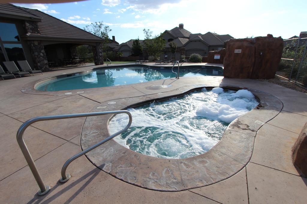 וושינגטון Canyon Villas At Coral Ridge מראה חיצוני תמונה