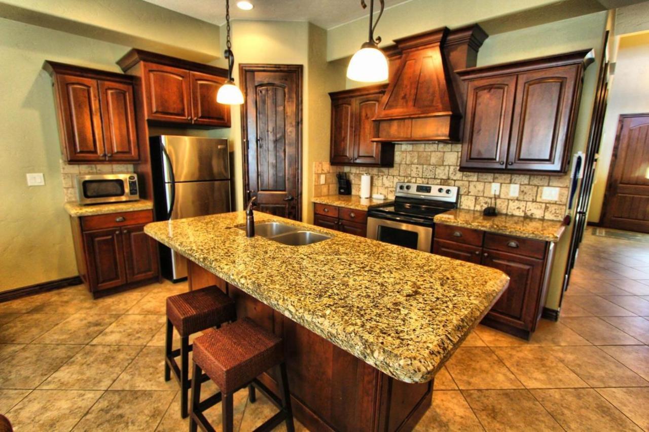 וושינגטון Canyon Villas At Coral Ridge מראה חיצוני תמונה